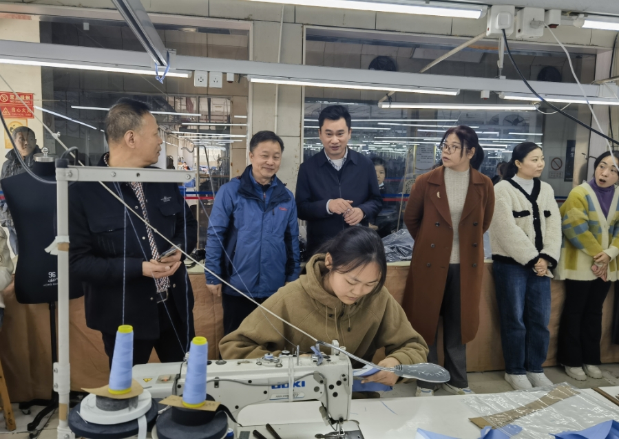 “競”顯身手，賽出水平 ——興湘集團第二屆職工技能競賽服裝制作技能賽在公司舉行